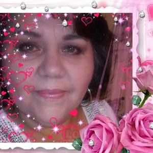 Meet your Posher, Elvira